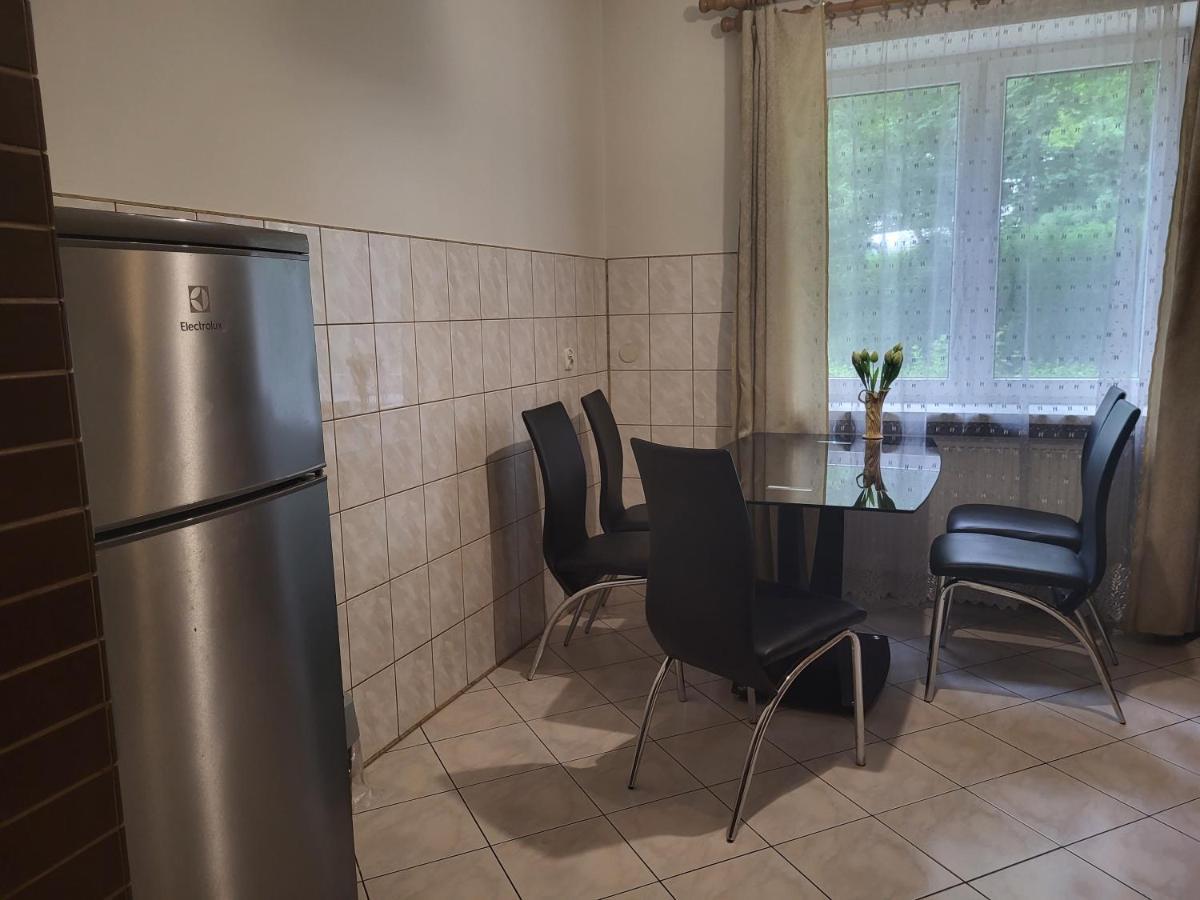 Apartament Przy Bloniach Apartment Красков Екстериор снимка
