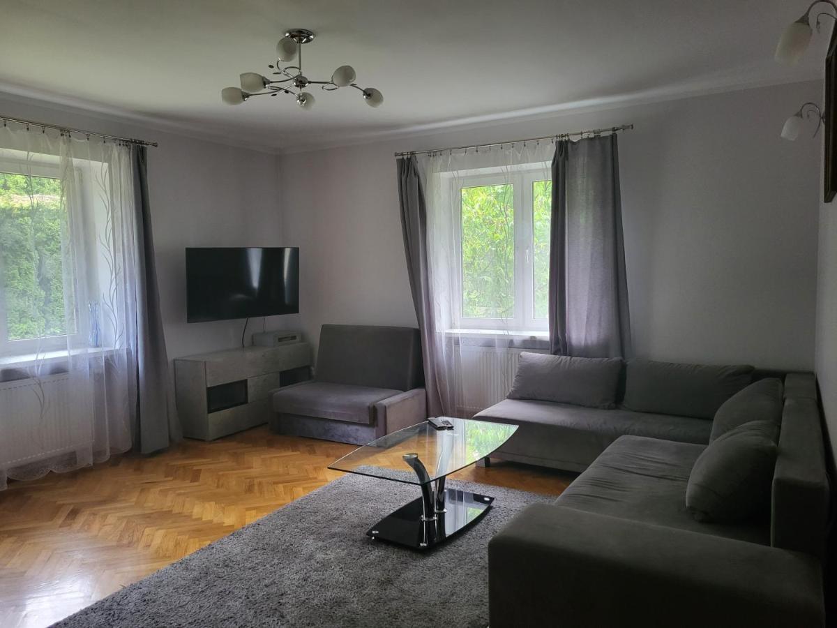 Apartament Przy Bloniach Apartment Красков Екстериор снимка